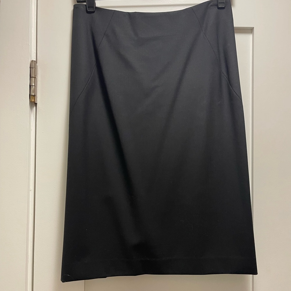Theory Classic Black Golda Pencil Skirt (NEW WITH TAGS)